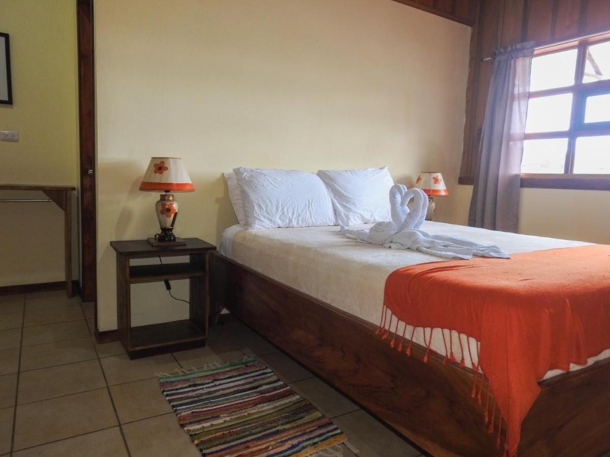 Hotel Casa Madonna Monteverde Bagian luar foto