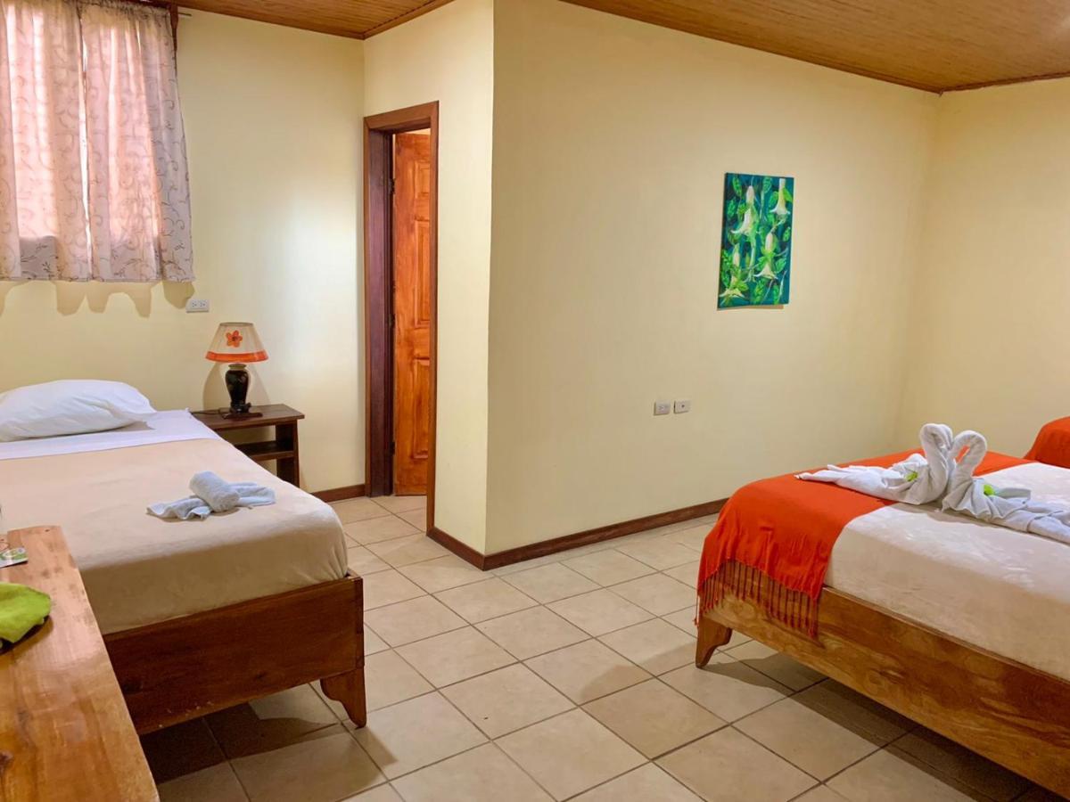 Hotel Casa Madonna Monteverde Bagian luar foto